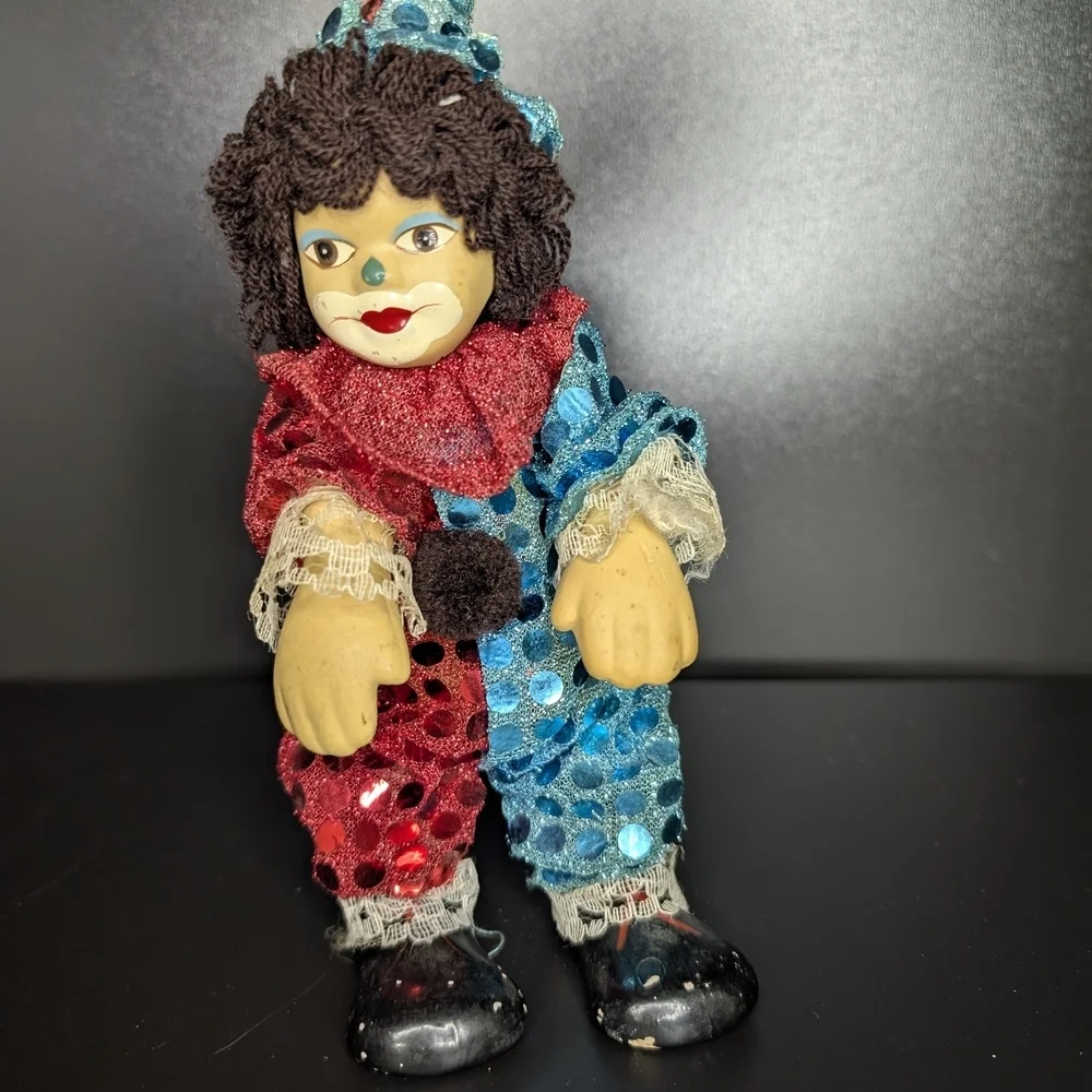 Colorful Clown Doll - Red and Blue - Picture 3 of 7